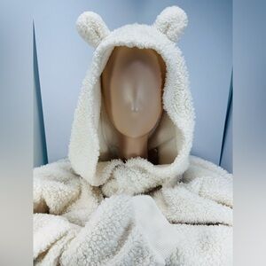 Wondershop Ivory Sherpa Pullover Hoodie With Bear Ears